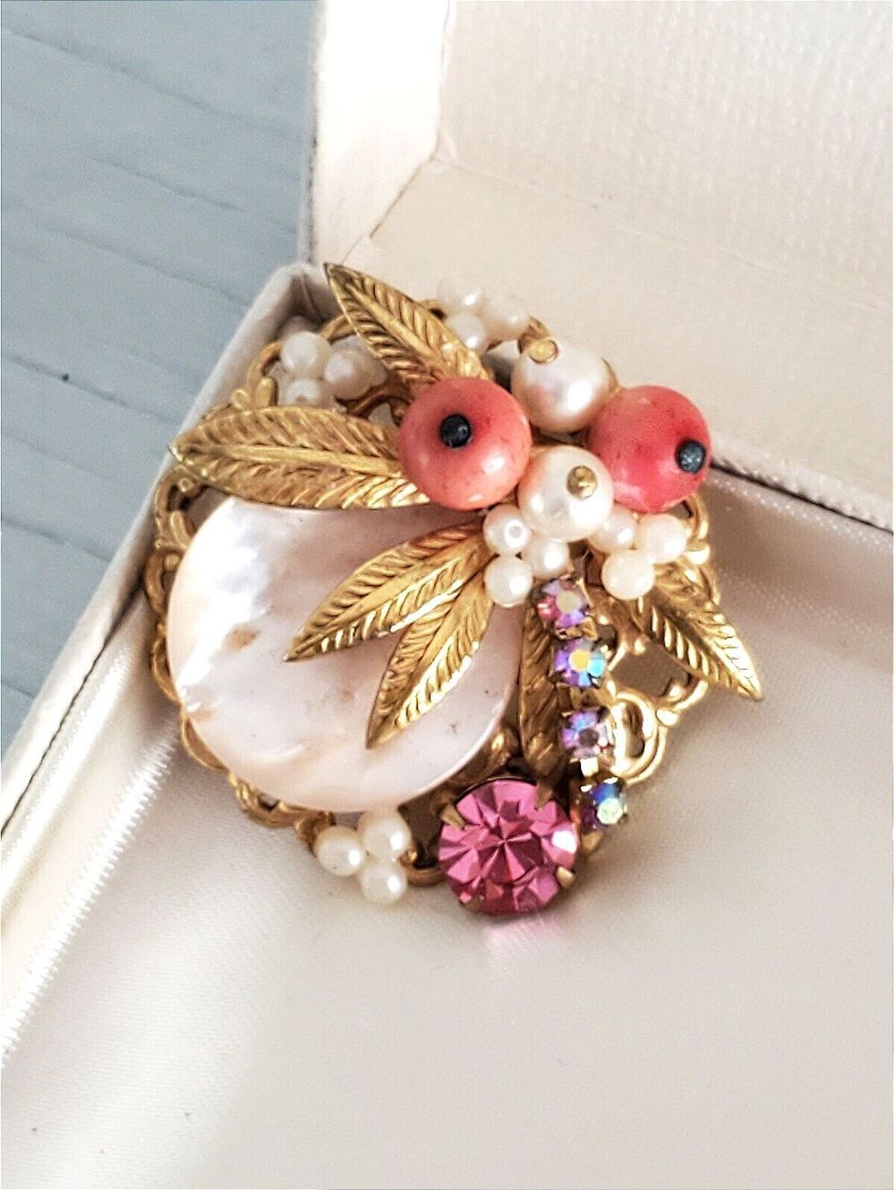 Vintage Filigree Pink and White Bead & Gold-Tone Leaf Brooch